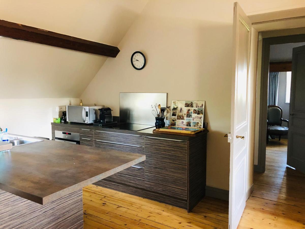 Le Donjon D'Anthon Bed & Breakfast Dış mekan fotoğraf